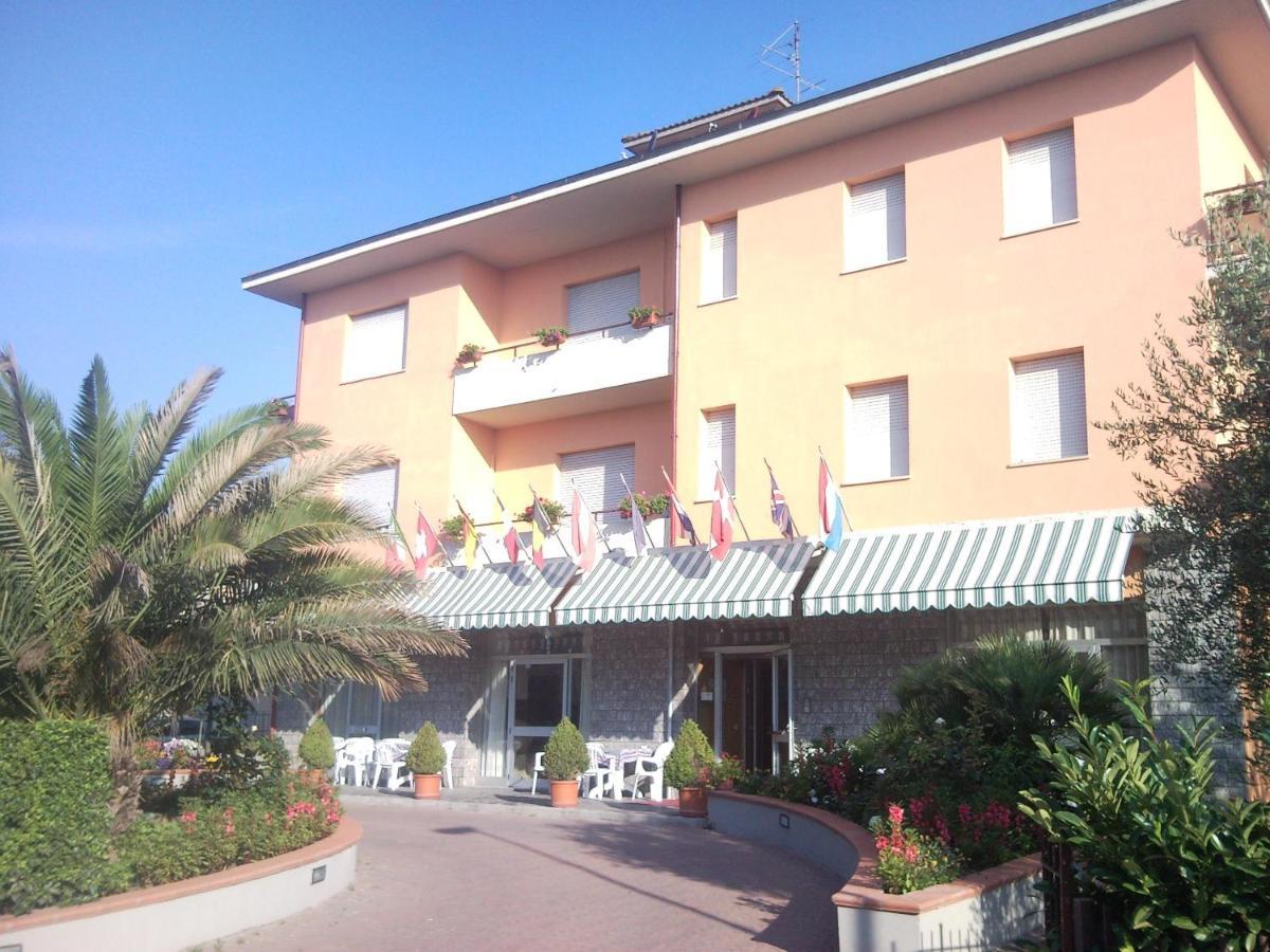 Hotel Trasimeno Bittarelli Castiglione del Lago Ngoại thất bức ảnh